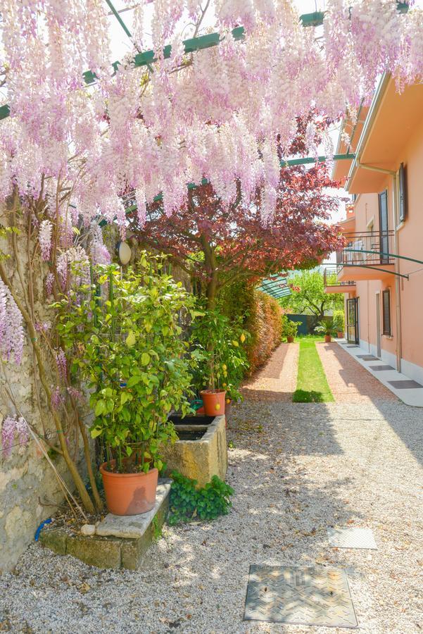 Hotel Garni Onda à Torri Del Benaco Extérieur photo