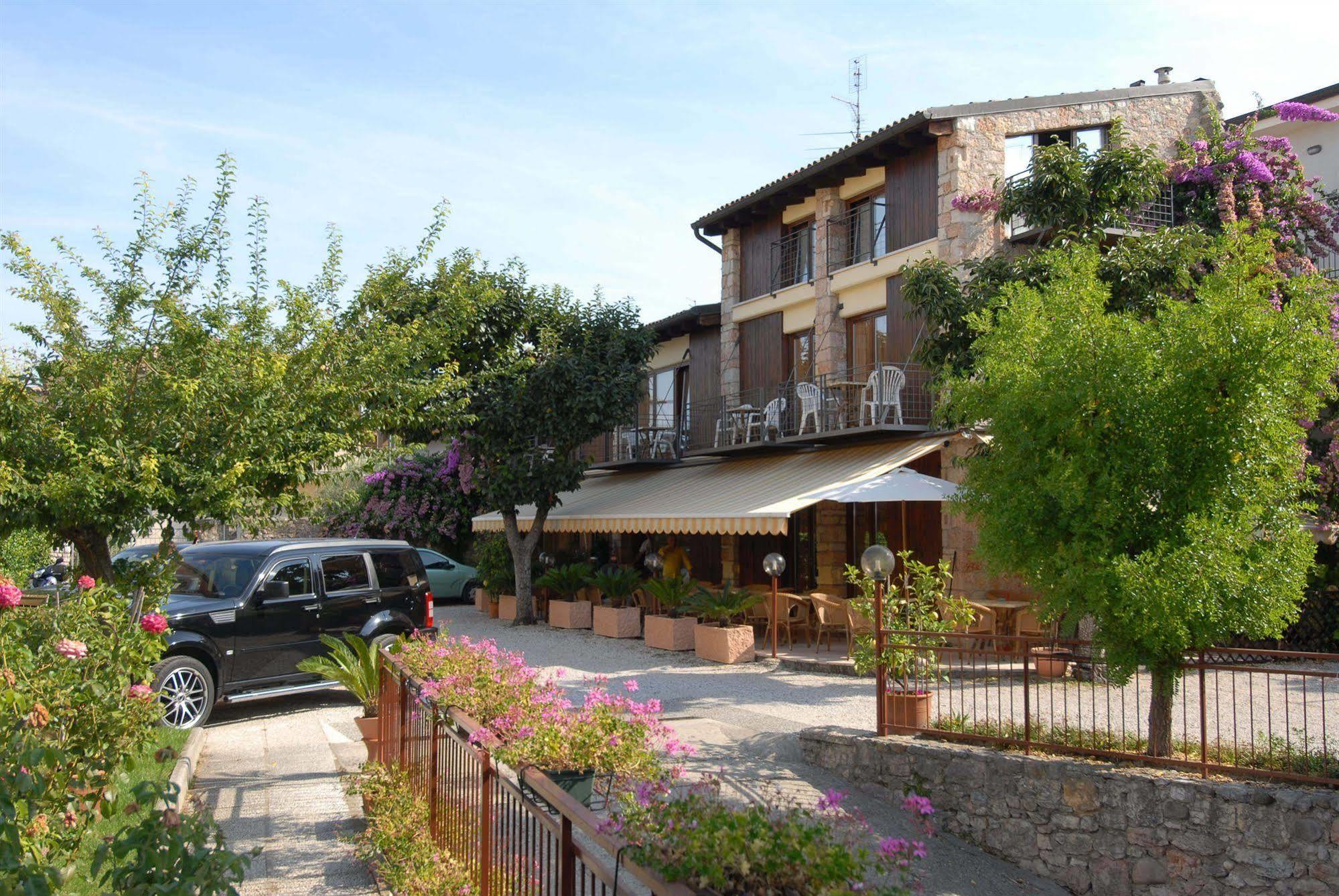 Hotel Garni Onda à Torri Del Benaco Extérieur photo